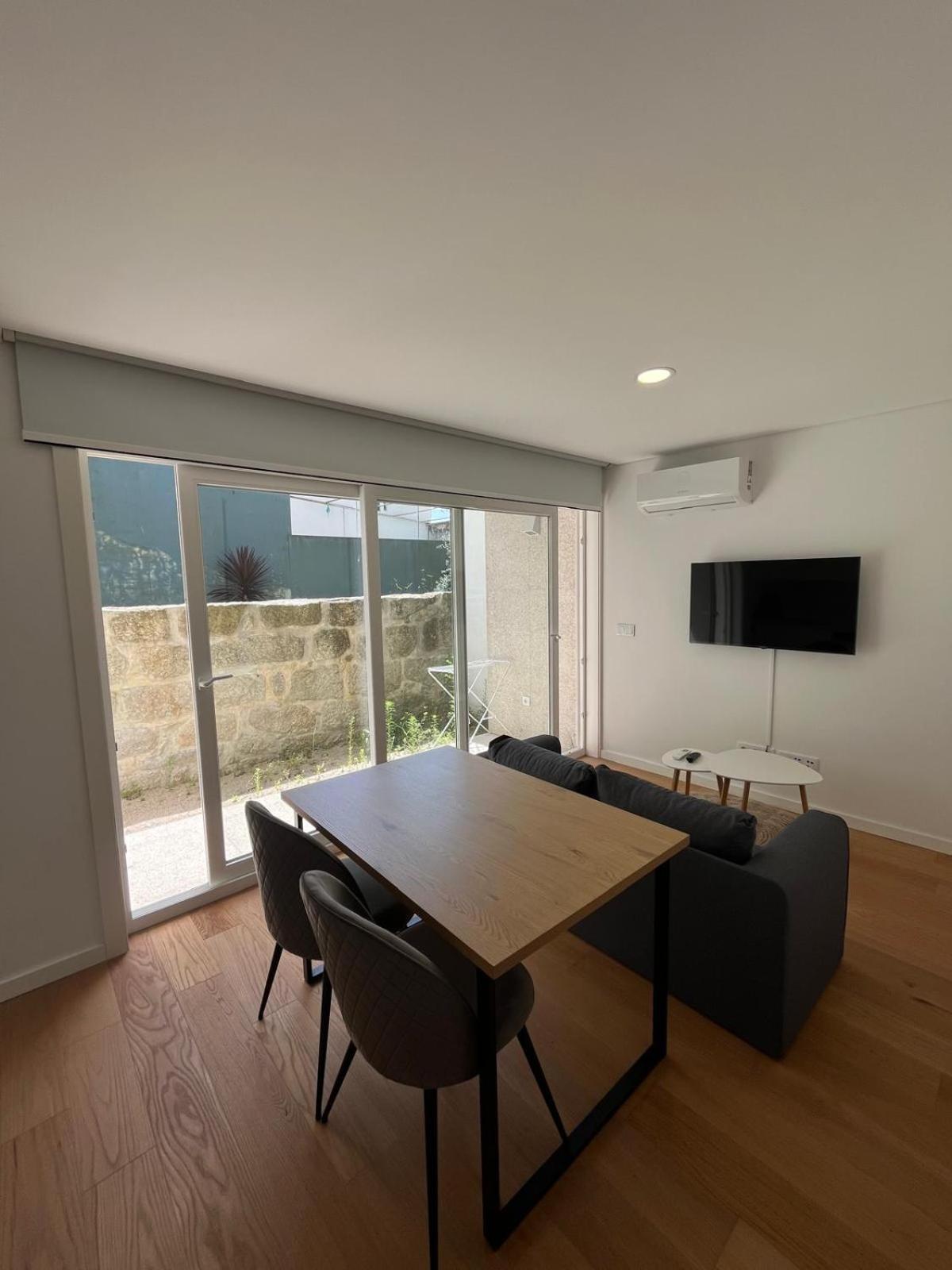 Cozy Retreat - Modern T1 Apartment Porto Bagian luar foto